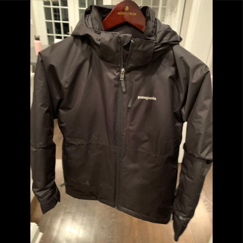 Boys Patagonia down winter coat